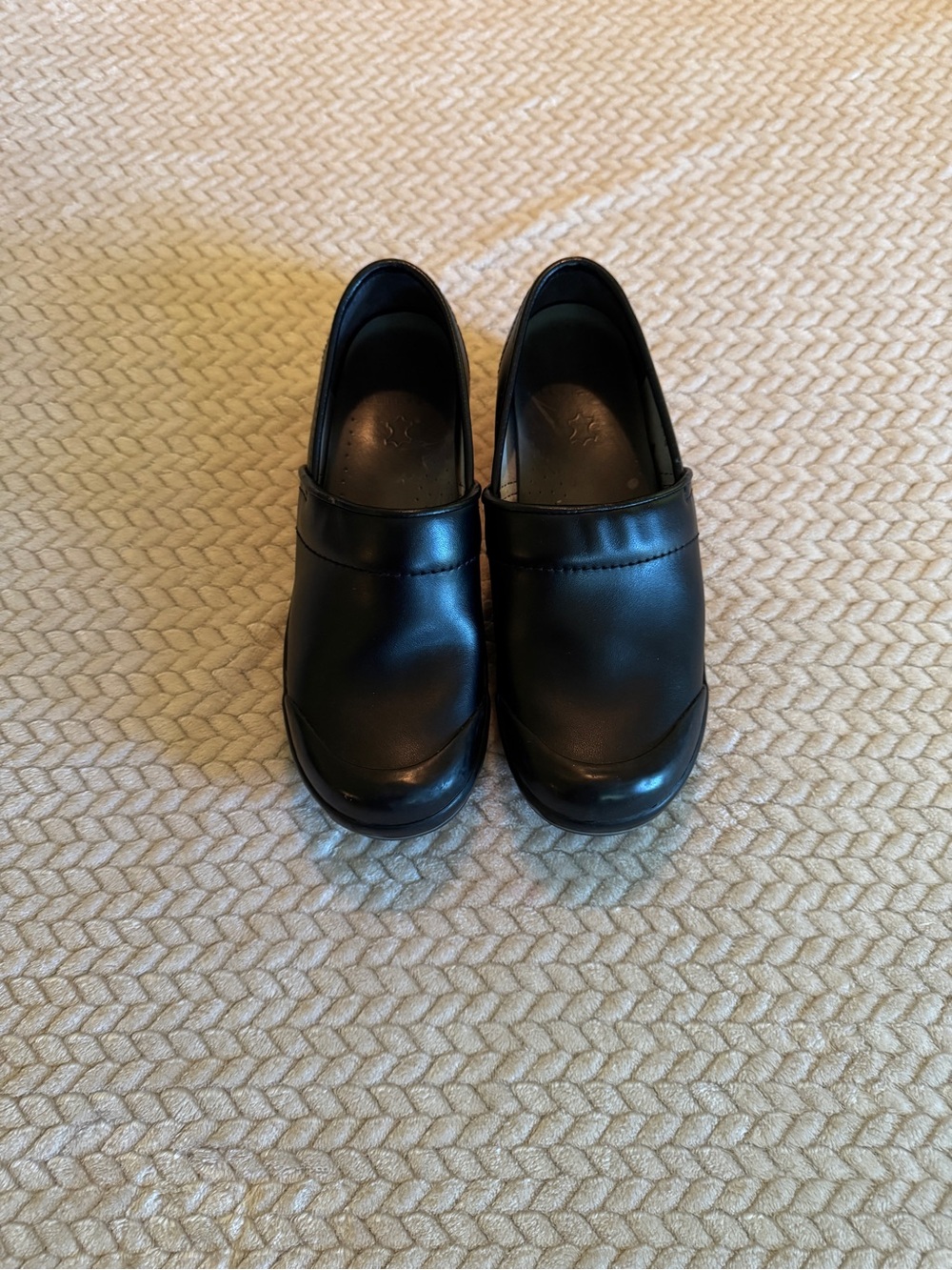 Dansko‎ Black Leather Professional Slip-On Clogs Size 39